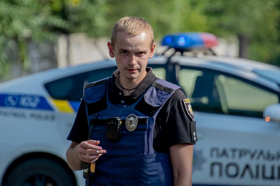 Дали гранату и выдернули чеку: в Днепре друзья пошутили над мужчиной (фото)