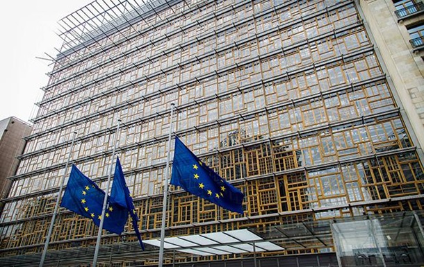 ЕС сокращает финансирование стран Европы на 30 млрд евро