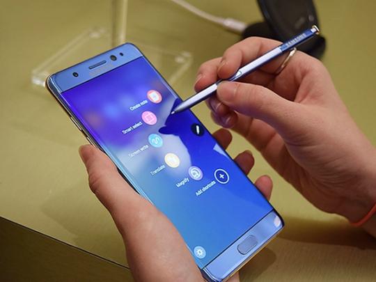 Компания Samsung рекомендовала обладателям смартфонов Galaxy Note 7 прекратить использование гаджета