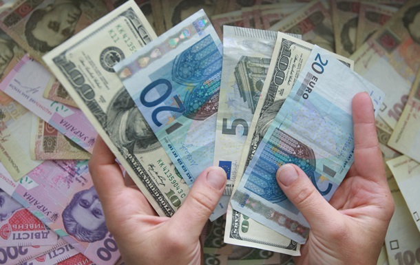 НБУ ожидает от заробитчан $9,3 млрд денежных переводов