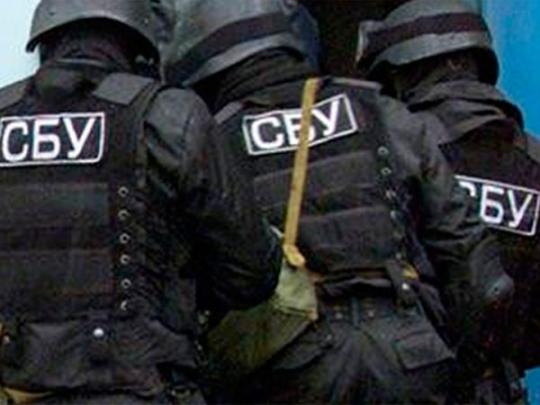 Представился майором СБУ: в центре Киева задержали пьяного вооруженного мужчину (видео, обновлено)