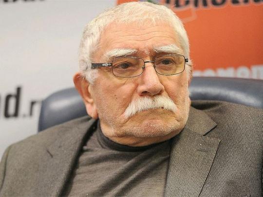 У Армена Джигарханяна на фоне диабета отказали ноги