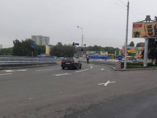 В Киеве открыли движение на одной из важных развязок