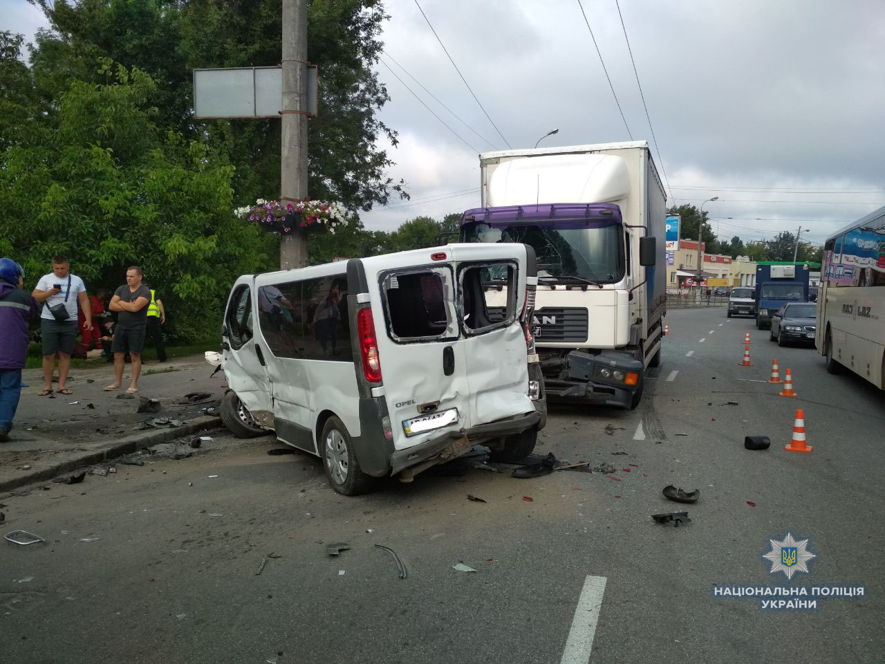 В масштабном ДТП в Виннице столкнулись пять авто (фото)