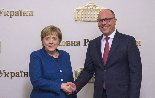 Меркель менее критично настроена к Nord Stream-2