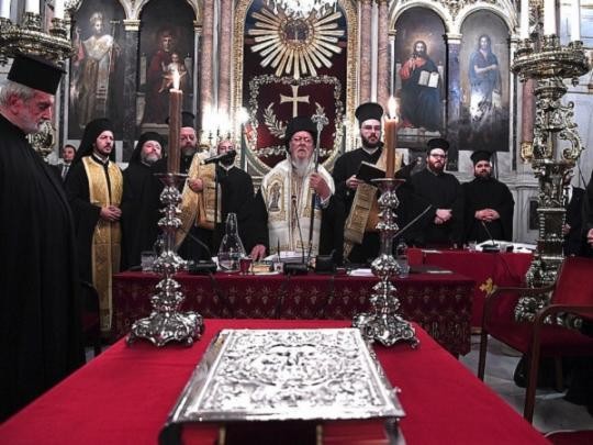 Украинские школьники будут изучать историю создания ПЦУ и получения томоса