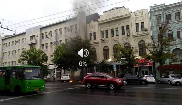 В Харькове подожгли авто чиновника горсовета (фото)