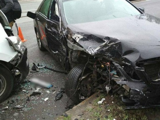 В Харькове мужчина устроил двойное ДТП на угнанном авто: фото с места аварии