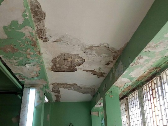 Витрина русского мира: сеть шокировало фото из отделения Почты России в Крыму