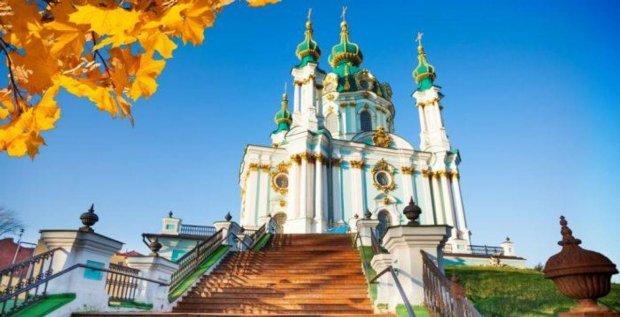 Андріївська церква для Константинополя: в які ігри грає українська влада?