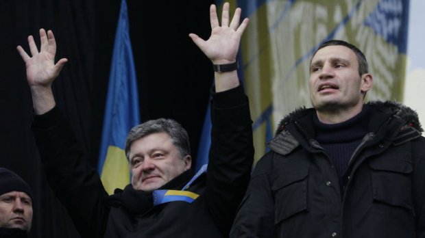 Чому Порошенко і Ко не бояться того, що екс-регіонали завтра прийдуть на їхнє місце