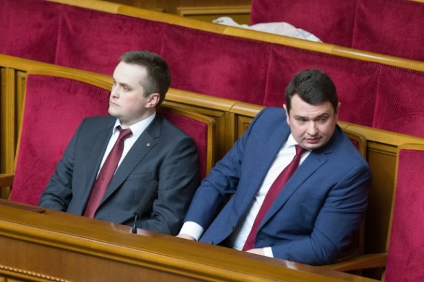 Чому Порошенко і Ко не бояться того, що екс-регіонали завтра прийдуть на їхнє місце