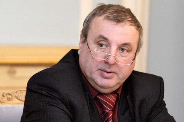 Гріхи Конституційного Суду: як система працює на українських президентів