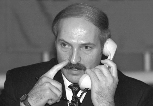 Как Лукашенко пытается воссоздать утраченную силу СССР
