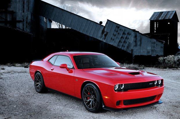 Компанія Dodge створила потужний транспорт для Діда Мороза