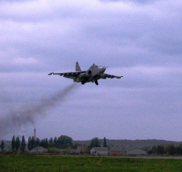 Масштабні авіаційні навчання: ЗСУ показали видовищні кадри