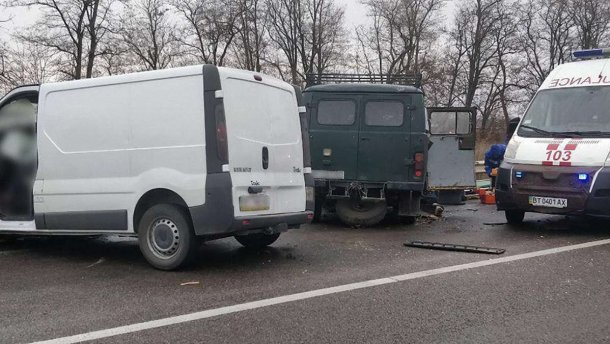 На Херсонщині жахлива ДТП: загинули пятеро людей – фото