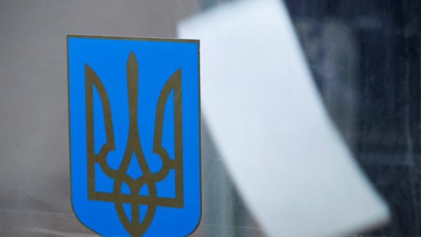 На межі нервового виснаження: що відбувається на проблемних виборчих округах