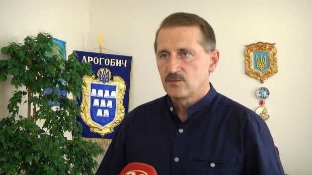 Обвал будинку в Дрогобичі: як люди забирали свої речі з аварійних помешкань