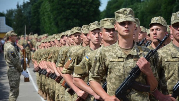 Осінній призов-2018: скількох українців призвуть на службу до війська