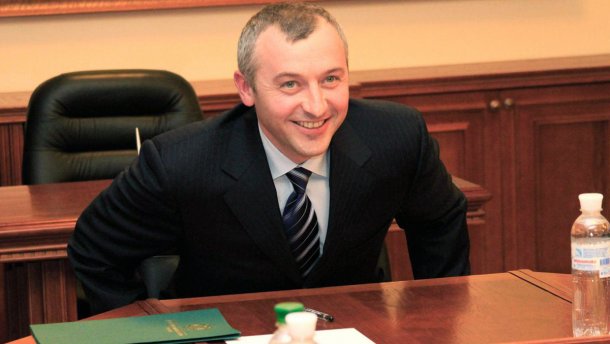 Перед звільненням Луценка ГПУ закрила справу проти скандального політика