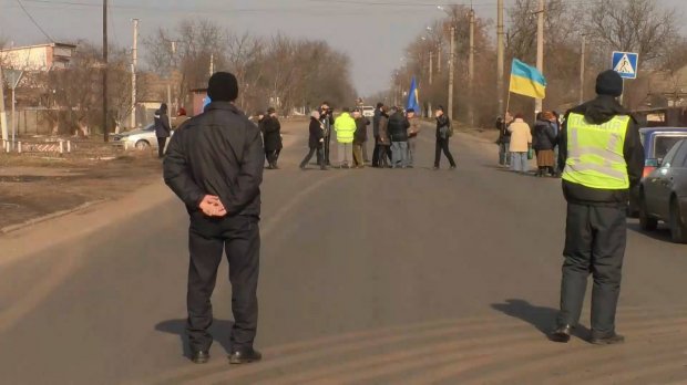 Рахунки за газ по 10 тисяч гривень на місяць: жителі Сміли пікетували мерію
