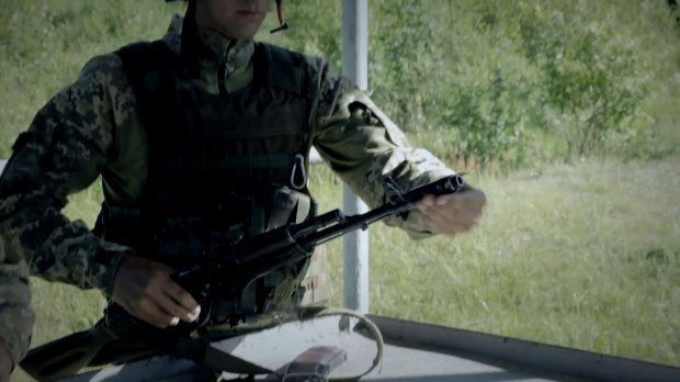 Самое главное – это скорость: как украинские рекруты владеют оружием