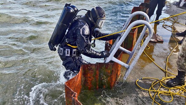 Школа військових водолазів: як допомогти морським рятувальникам