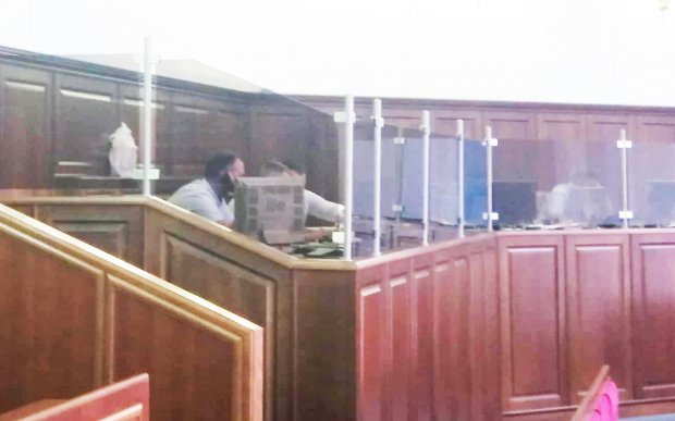 Силовики заблокували тестування сенсорної кнопки в Раді та проводять слідчі дії, – Парубій