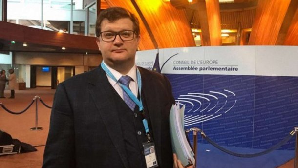 Скандал зі Слава Україні: у ПАРЄ пояснили важливість обвалу рейтингу ФІФА у Facebook