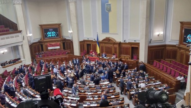 В чому головна проблема нових облич у Раді: думка журналіста