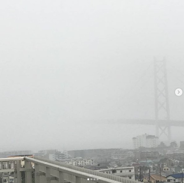 Японію накрив потужний тайфун Кроса, є жертва: фото, відео