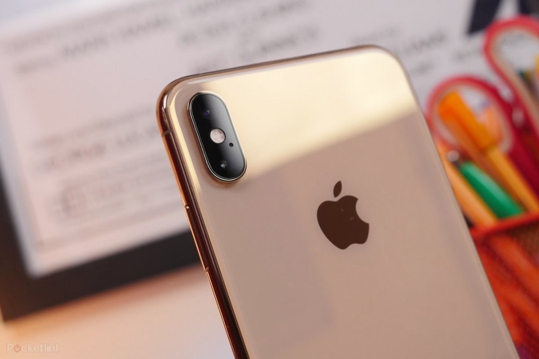 Apple предвещают смутные времена: продажи iPhone падают третий квартал подряд