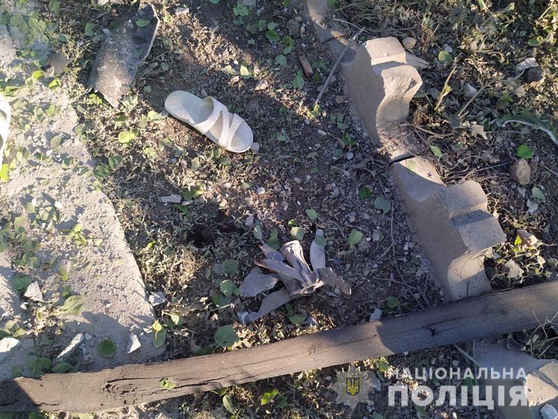 Боевики ударили из минометов по жилым кварталам Марьинки (ФОТО)