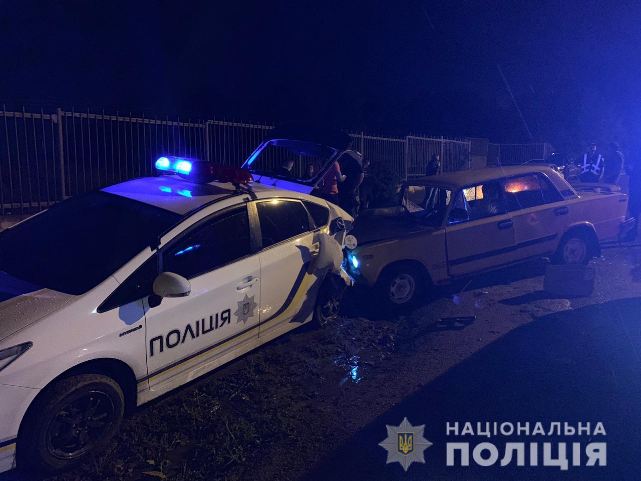 ДТП с полицейским автомобилем произошло в Одесской области, ранен патрульный (ФОТО)