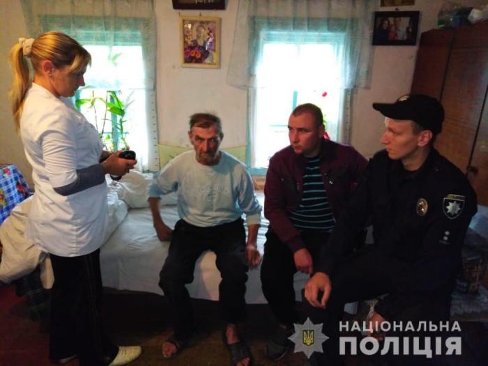 Два дня в болотной ловушке пробыл житель Сумщины (ФОТО)