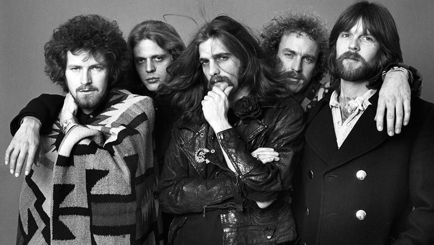 Группа Eagles подала в суд на мексиканский Hotel California