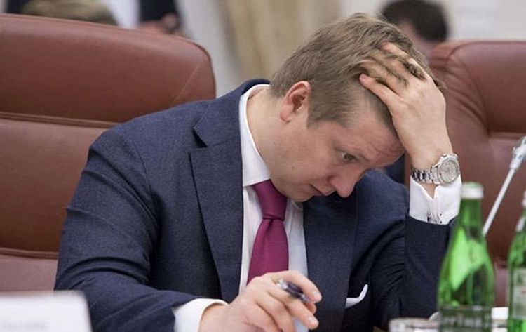 Клоуни Енергетичної митниці: провальний фінал справ про штрафи Коболєву