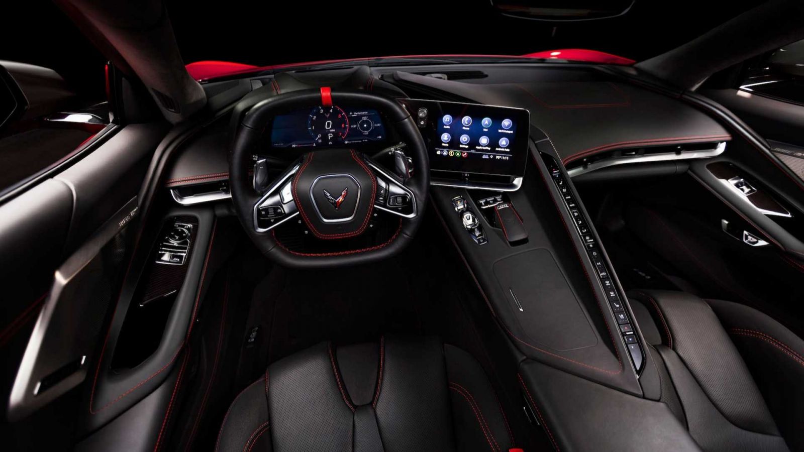 Компания Chevrolet презентовала Corvette восьмого поколения (ФОТО)