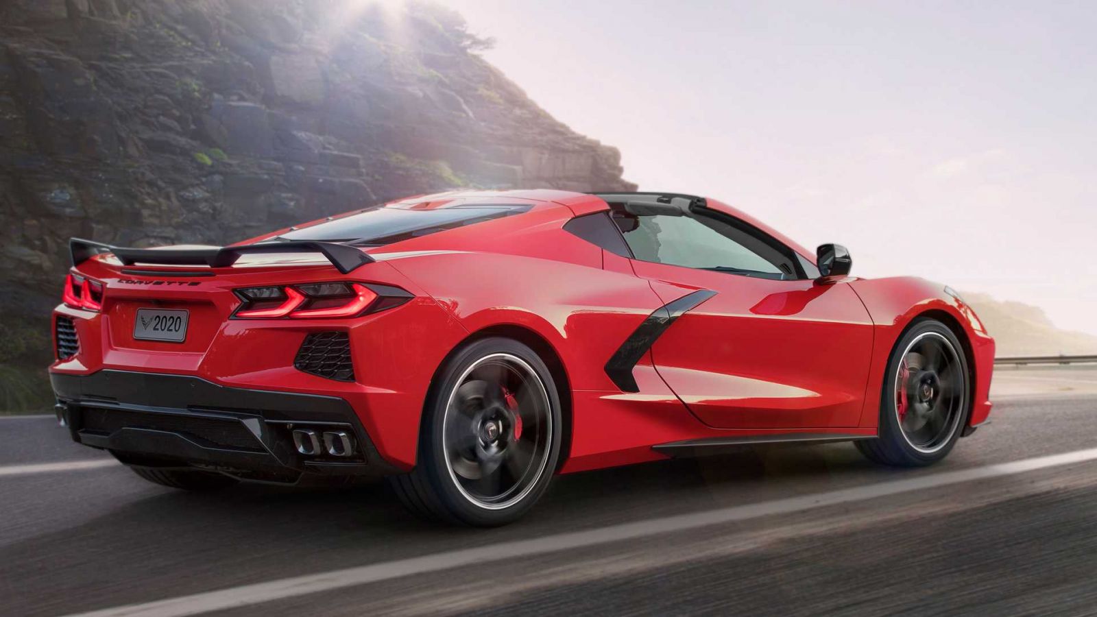 Компания Chevrolet презентовала Corvette восьмого поколения (ФОТО)