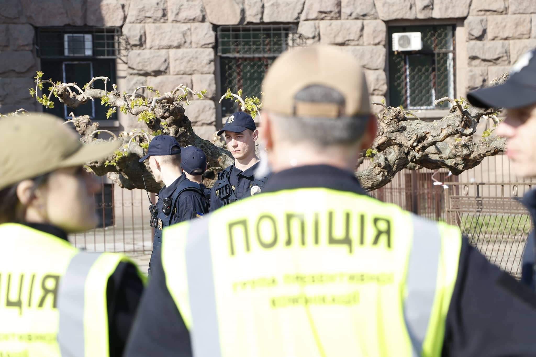 Мероприятия по случаю годовщины трагедии 2 мая в Одессе прошли без серьезных правонарушений, - МВД