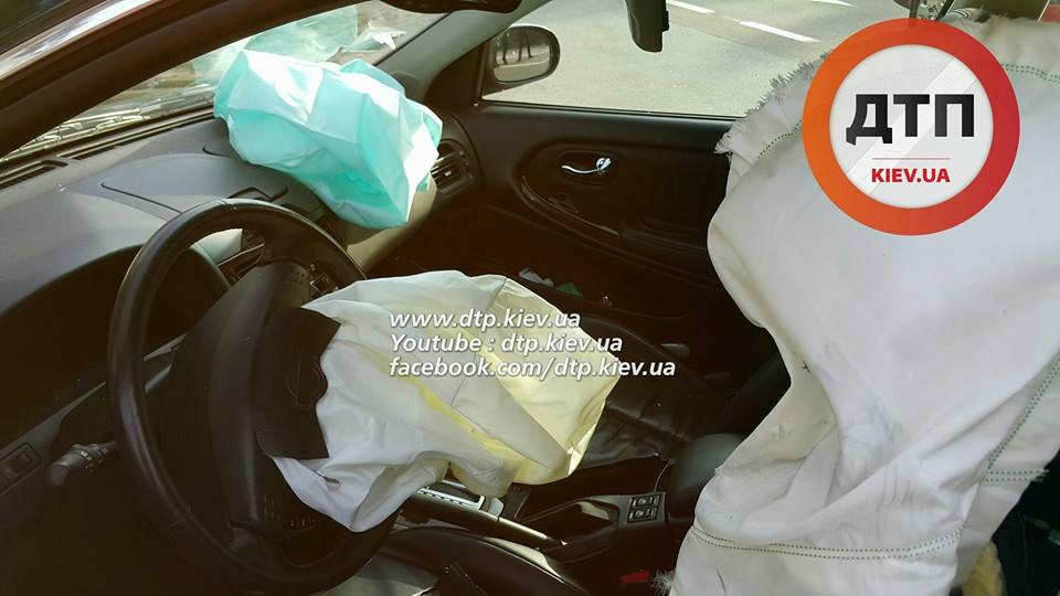 На Обуховской трассе под Киевом насмерть разбился мотоциклист