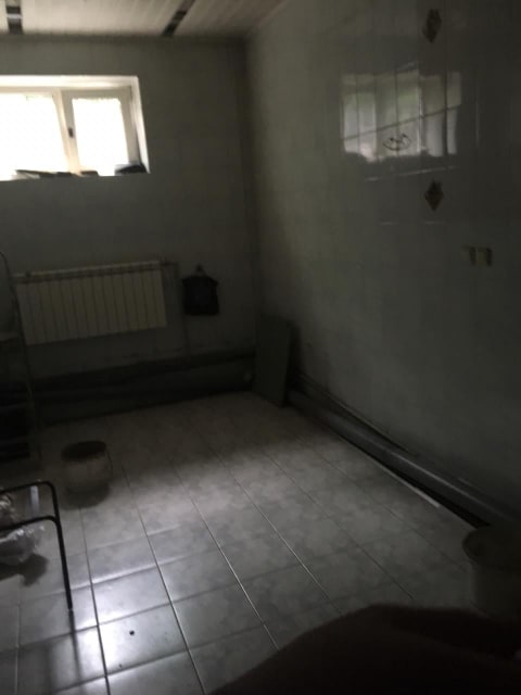 На Запорожье разоблачен реабилитационный центр, в котором незаконно удерживали 80 человек (ФОТО)