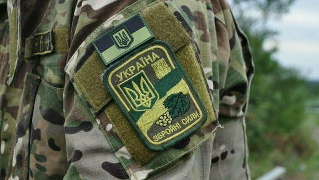 Обострение на Донбассе: ранены четверо украинских военных