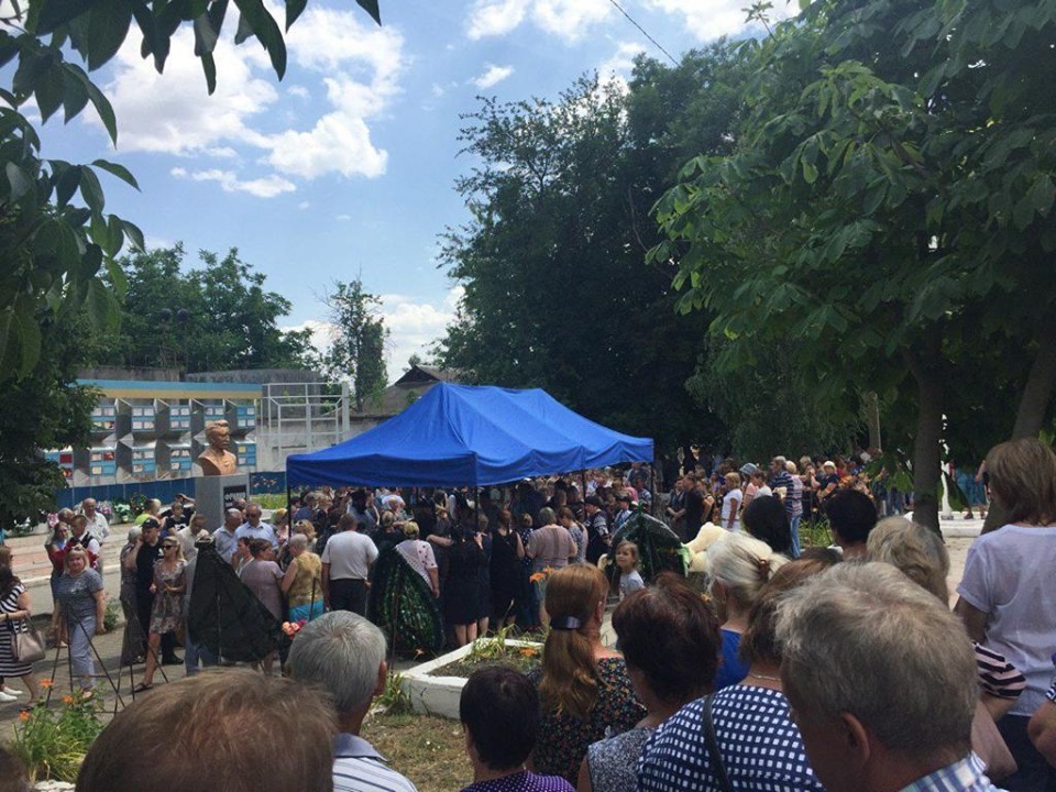 Под Одессой похоронили убитую Дарью Лукьяненко (ФОТО)
