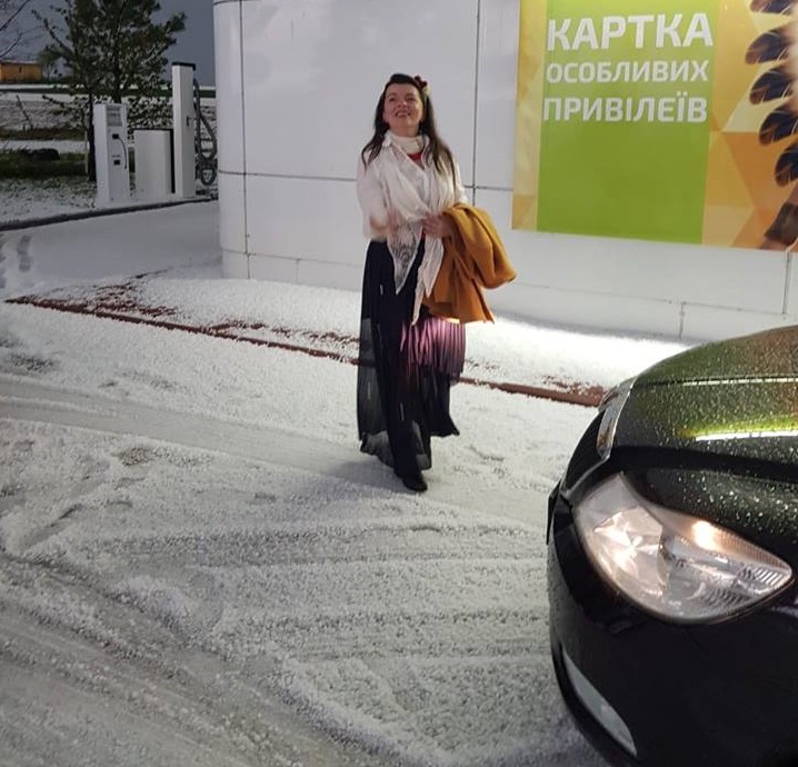 Подтоплены дома, дороги превратились в реки: град и грозы обрушились на Украину (ФОТО, ВИДЕО)