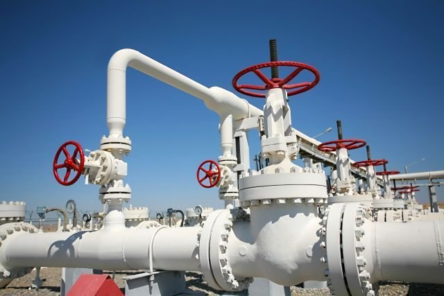 Польша начала строить газопровод вдоль границ Украины