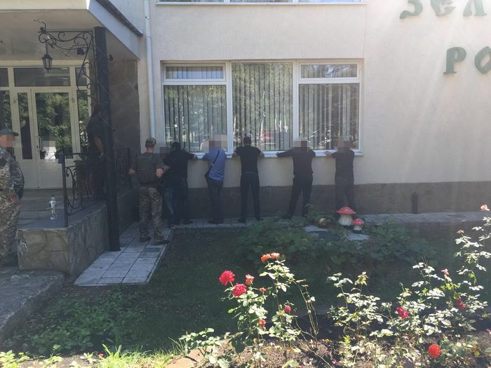 СБУ задержала 106 криминальных авторитетов на похоронах Лехи Краснодонского