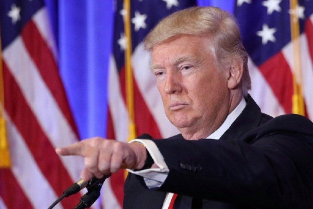 Трамп начинает массовую депортацию нелегалов из США