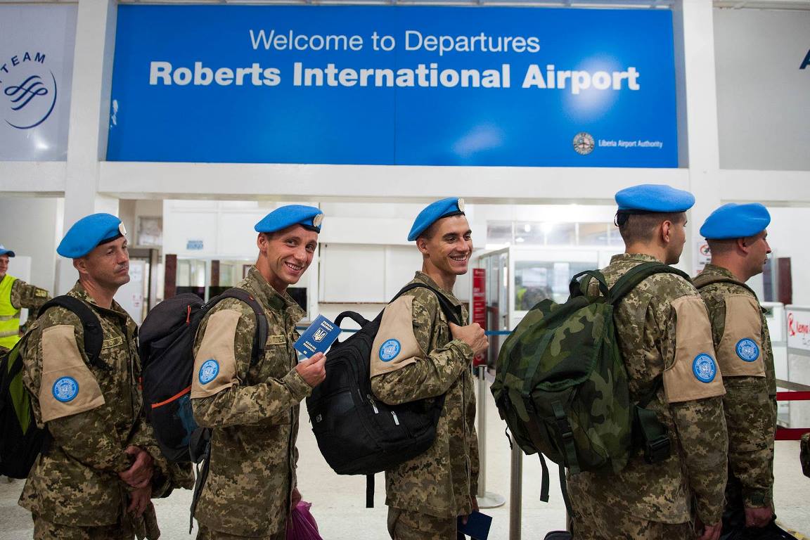Украинские миротворцы ООН возвращаются из Либерии после 14-летней миссии